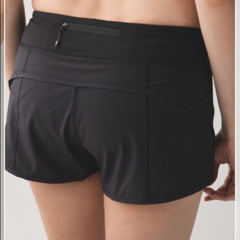 Lululemon Speed Short 4-way Stretch 2.5" Black - Size 4